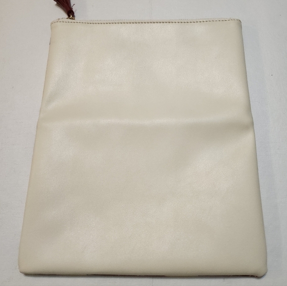 Rachel Pally Blue and Cream Floral Cosmetic Bag - Picture 4 of 9